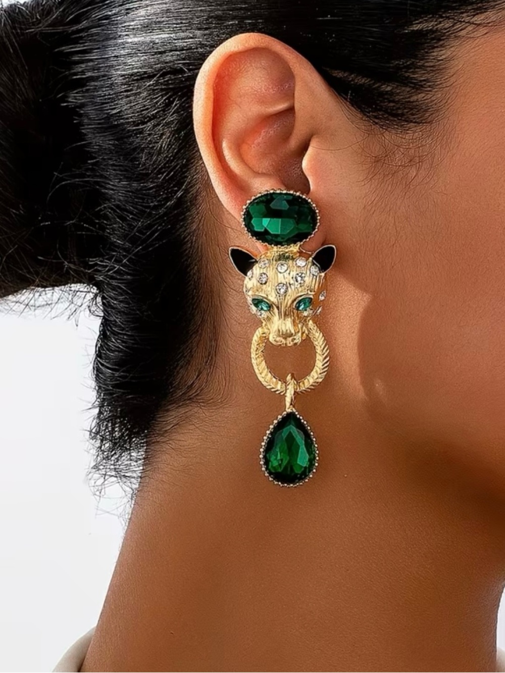 NEW! Luxury Gold Leopard Head Drop Earrings with Emerald Green Crystals 🐆 B2-99 - Picture 4 of 6